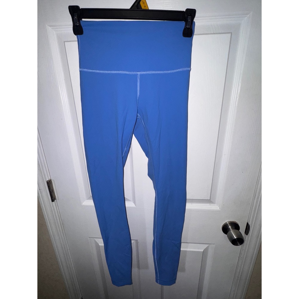 Lululemon size 4